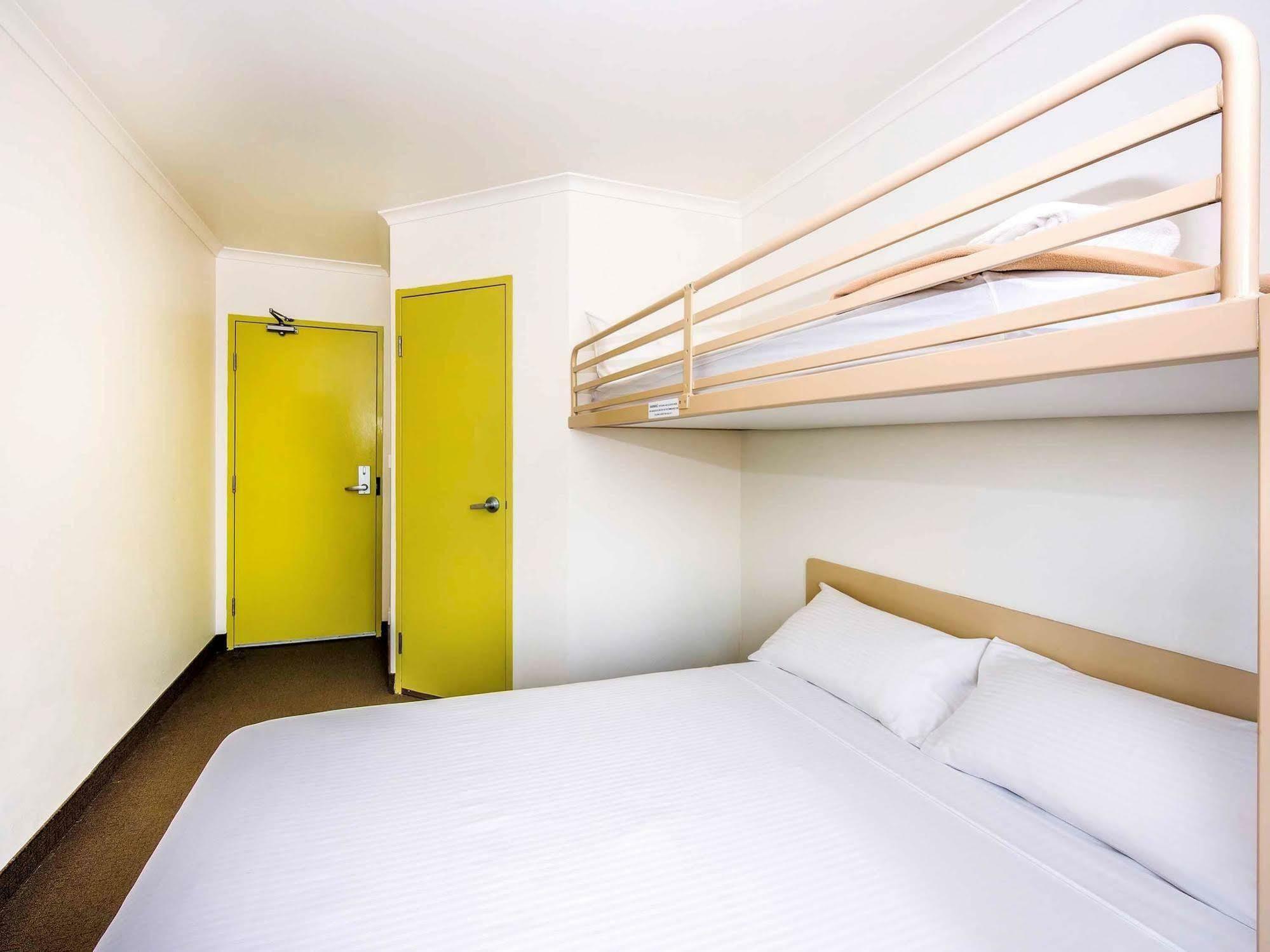 Ibis Budget קופס הארבור מראה חיצוני תמונה